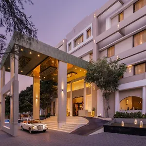 Essentia Luxury & 5*, Udaipur India